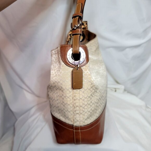 Coach 2007 Signature Hampton Hobo Bag + Bag Scarf & Rhinestone Keychain, $450 Rt - Picture 7 of 12